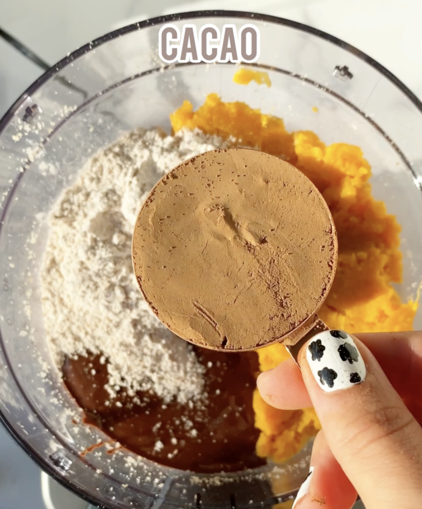 cacao powder in a measuring cup