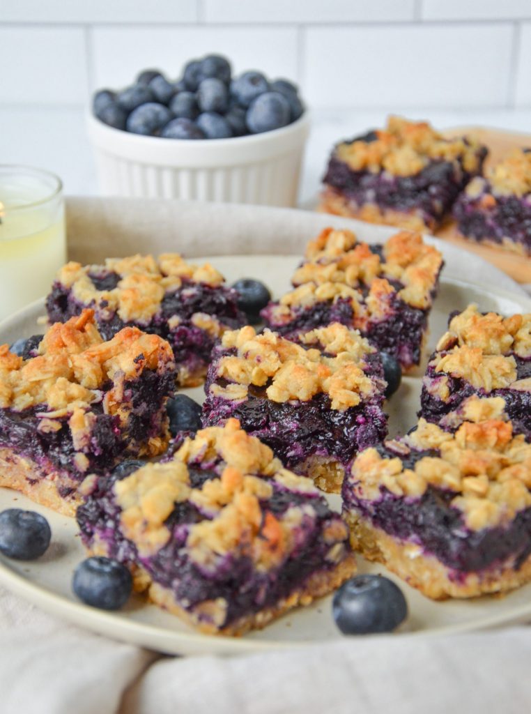 blueberry crumble bars on a plate