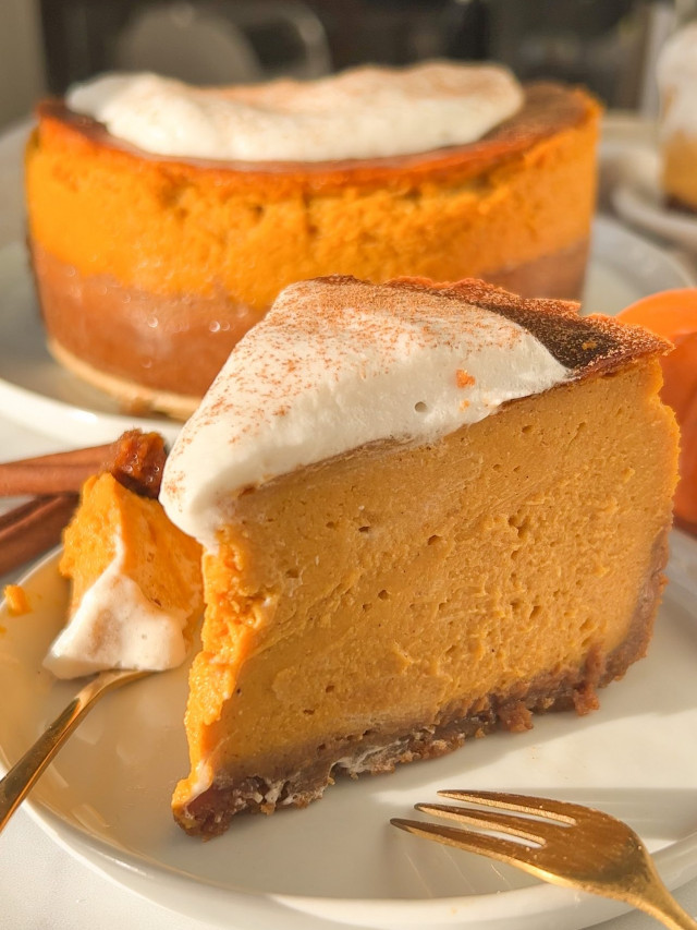 closeup of a vegan pumpkin cheesecake